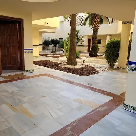 Appartement Mimosas, *